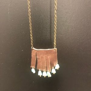 Leather and beads necklace